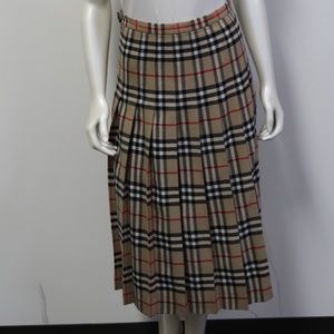 COPY - Vintage Burberry Pleated Plaid Skirt